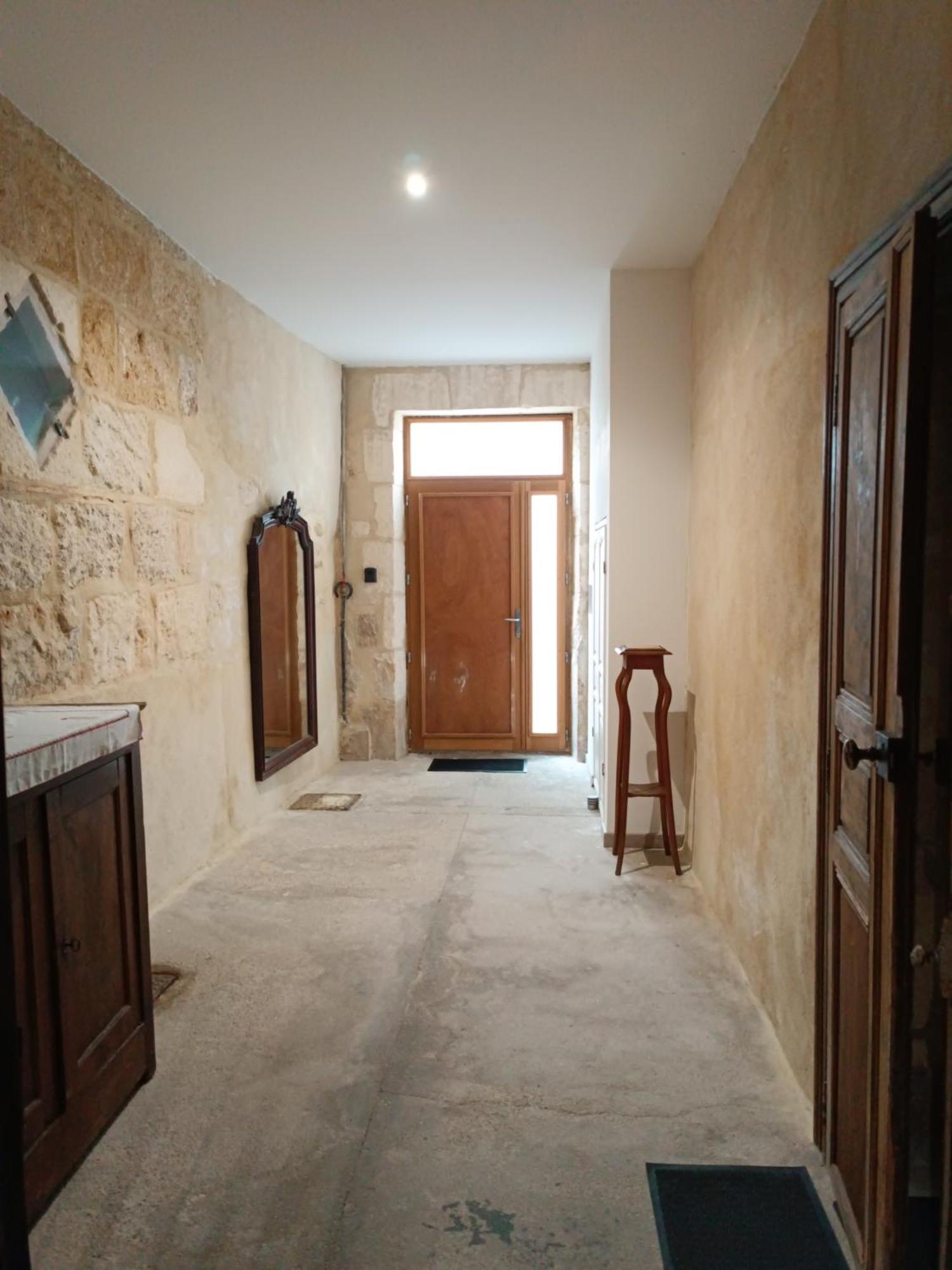 Dans Maison De Maitre, Appartement Independant. Montfrin Extérieur photo